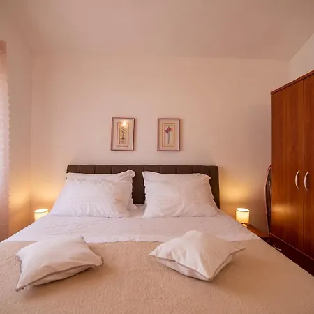 Nataly Apartman Zadar